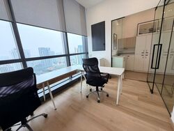Centrium Square (D8), Office #634522571